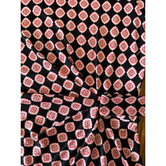 Diane Von Furstenberg Silk Dress 4 Pink Black  Short Sleeves Ruched Tie Waist - Picture 9 of 10